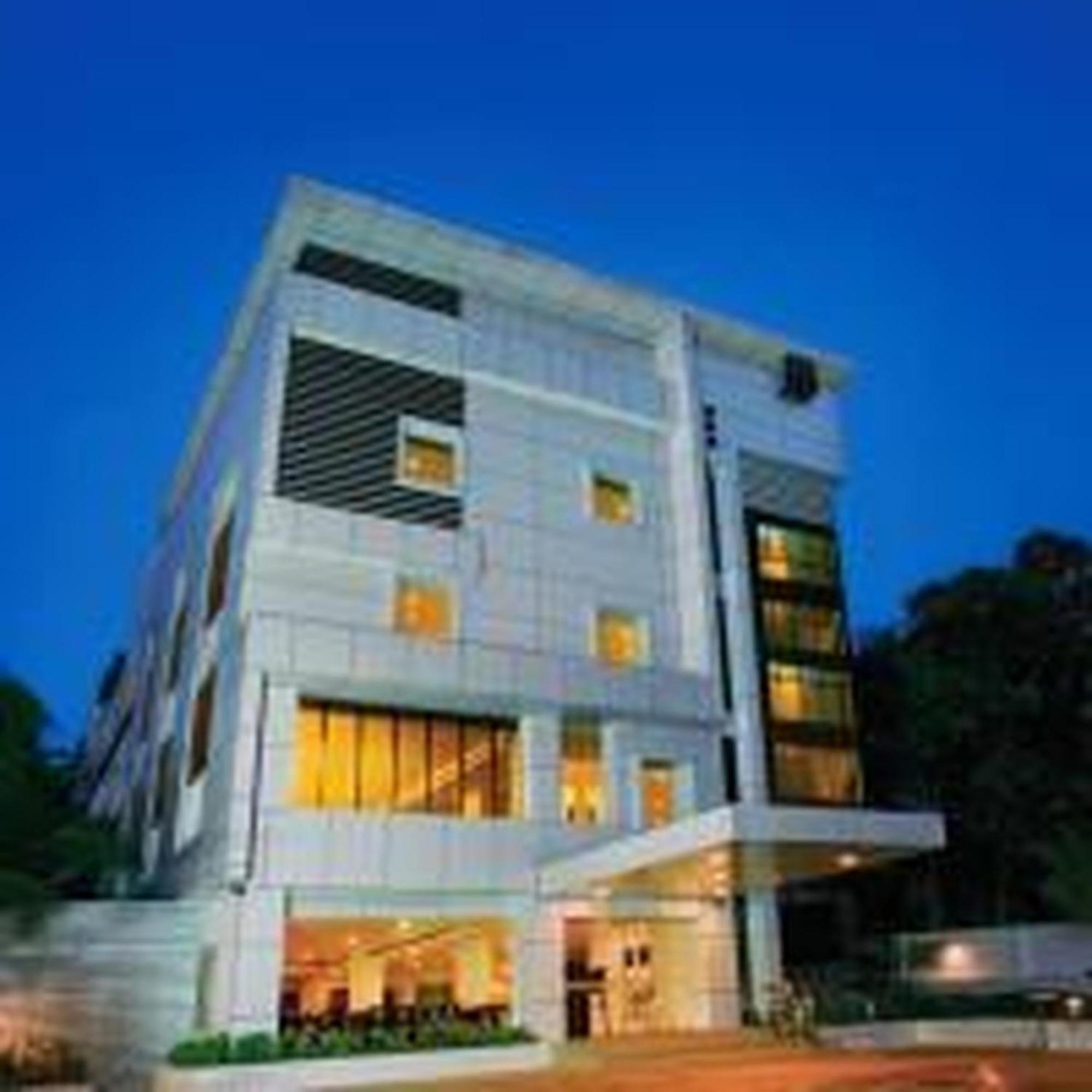 Hotel Hills Park Pathanāmthitta Buitenkant foto