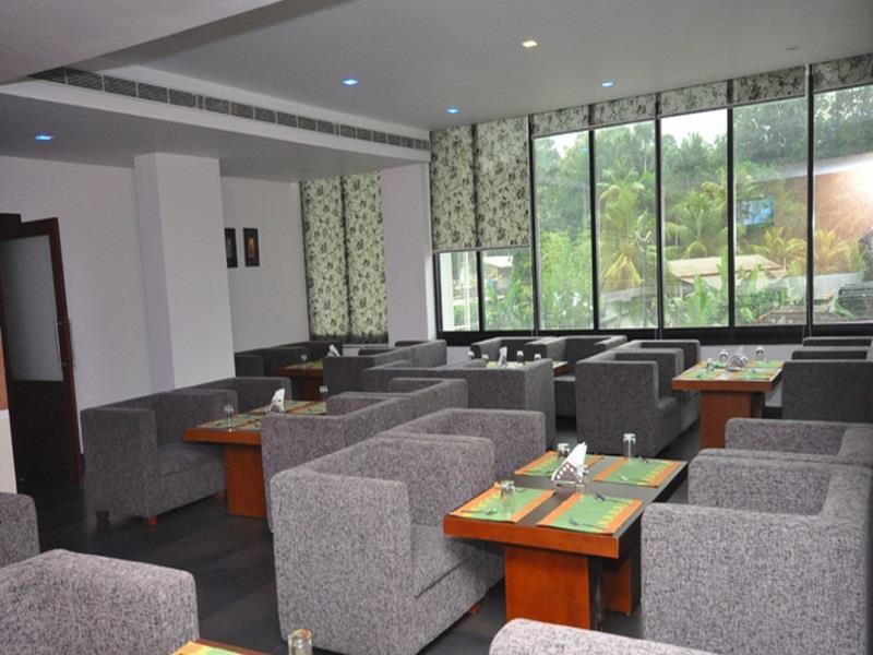 Hotel Hills Park Pathanāmthitta Buitenkant foto